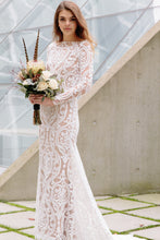 Load image into Gallery viewer, Side view of Vancouver bride who found her bridal gown at Elika In Love.
